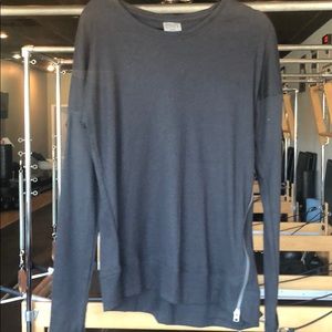 DYI Asymmetrical Zipper Sweater